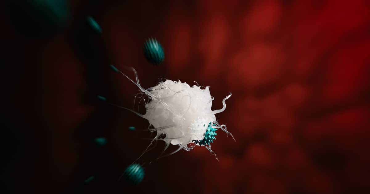 White Blood Cell Treatment Shows Promise for Both HIV and AIDS Patients